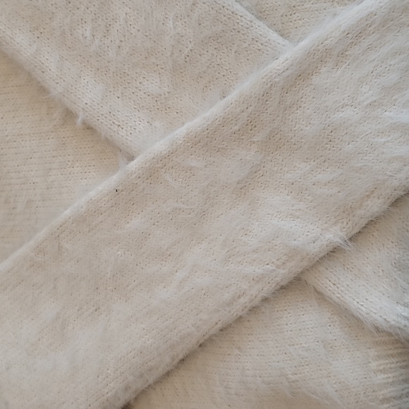 Vera Moda sweater - Picture 9 of 13